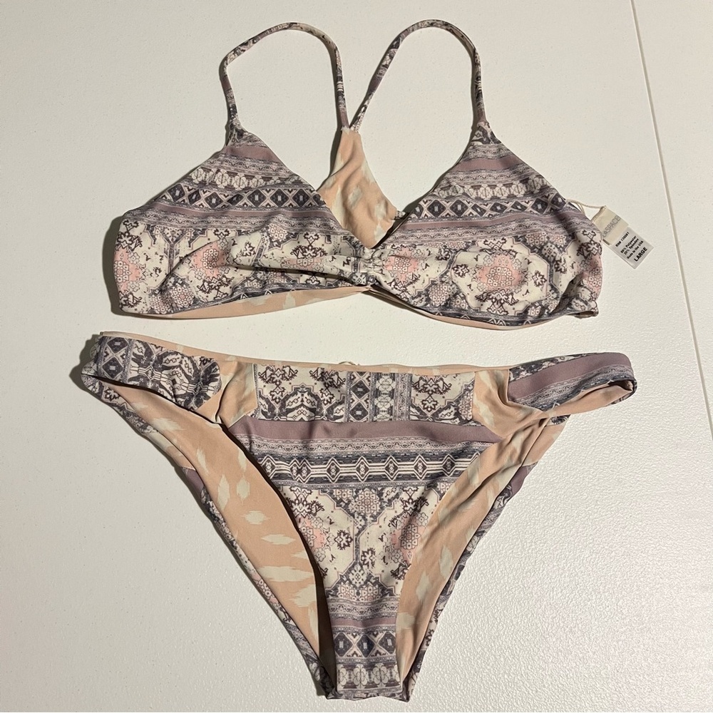 L Space Paisley Bohemian Reversable Bikini Size Large